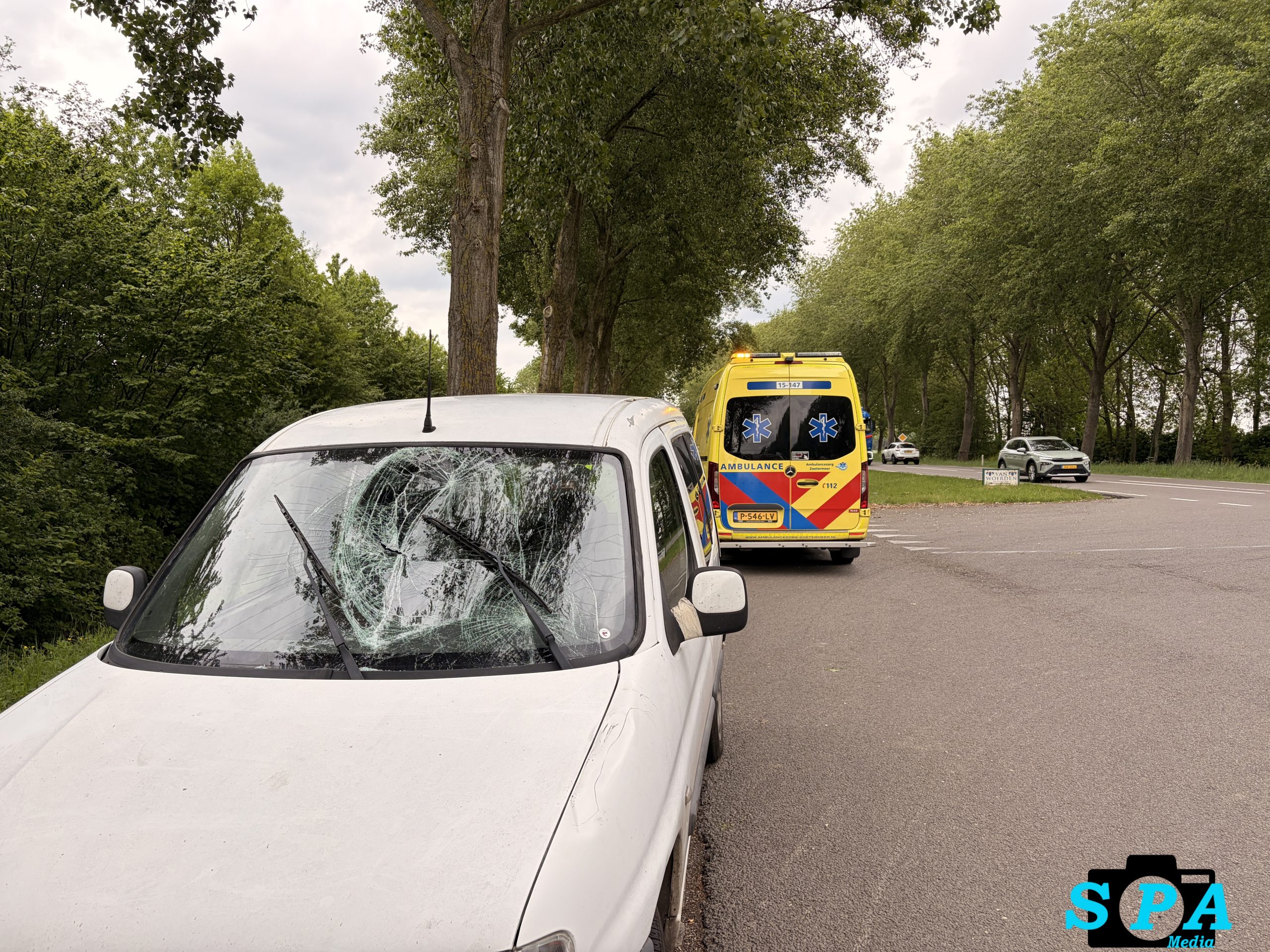Kop-staart botsing na eerdere ongeval met fietser N209 – Nieuwe Hoefweg in Bleiswijk